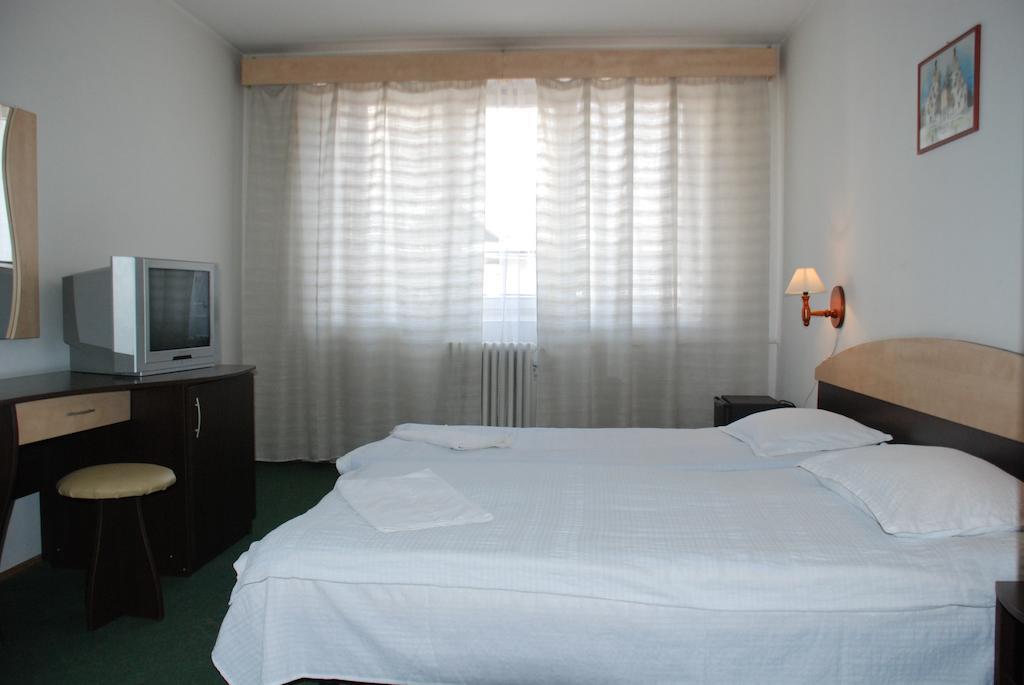 Hotel Merkur 密古雷休治 客房 照片